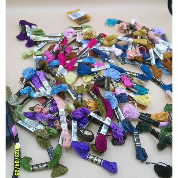 DMC Embroidery Floss Assorted Colors & Styles Bundle * Cross Stitch * AB14 nn - Picture 1 of 4